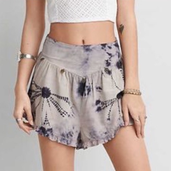 American Eagle Outfitters Pants - Tie Dye Flowy Shorts